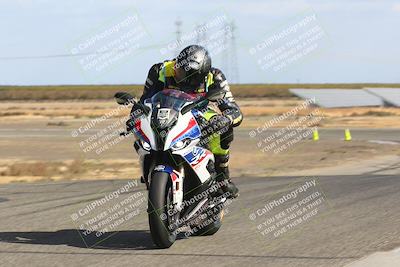 media/Nov-03-2024-TrackDaz (Sun) [[44580f4982]]/C Group/1240pm (Wheelie Bump)/